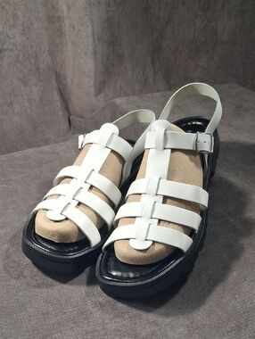 Mariella White Leather Strappy Buckle Up Square Toe Sandals NEAR NEW EU41 US9.5